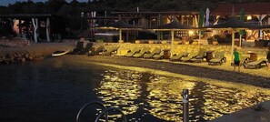 Property grounds - Beach house Hela - resort Bain, Žut - Kornati (Murter (Ort))