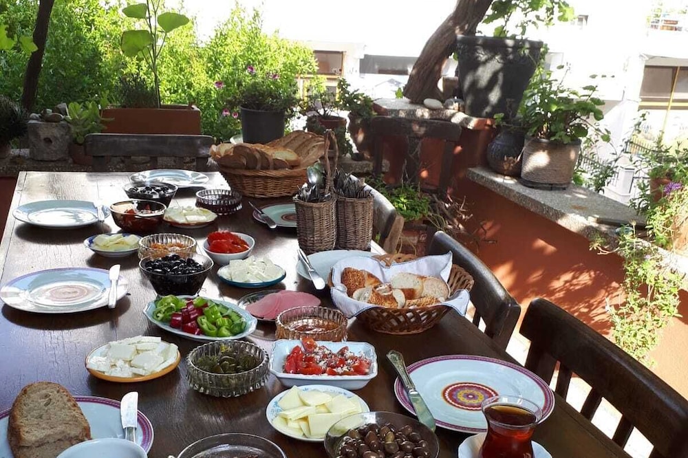 Ecer Pansiyon