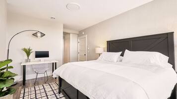 1 bedroom, desk, iron/ironing board, free WiFi