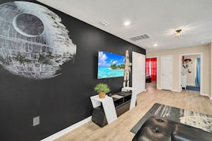 Interior - Private Conservation View With Theme Rooms and Beautiful Pool Area, Perfect for Families #5st4591 (Davenport)