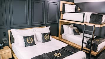 Standard-Vierbettzimmer