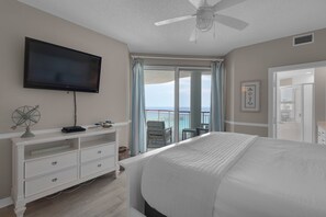 3 soverom, strykejern/-brett, reiseseng for barn og wi-fi (inkludert)