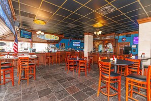 Bar (in der Unterkunft)