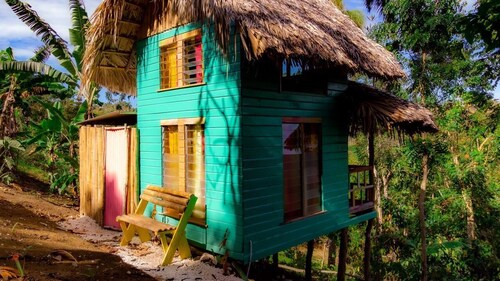 Romantic Cottages in Jamaican Hills w/ hiking trails and Fruit trees on property