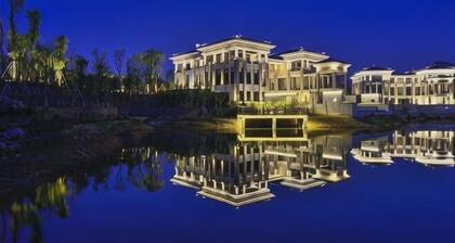 Lotus Villa Hotel