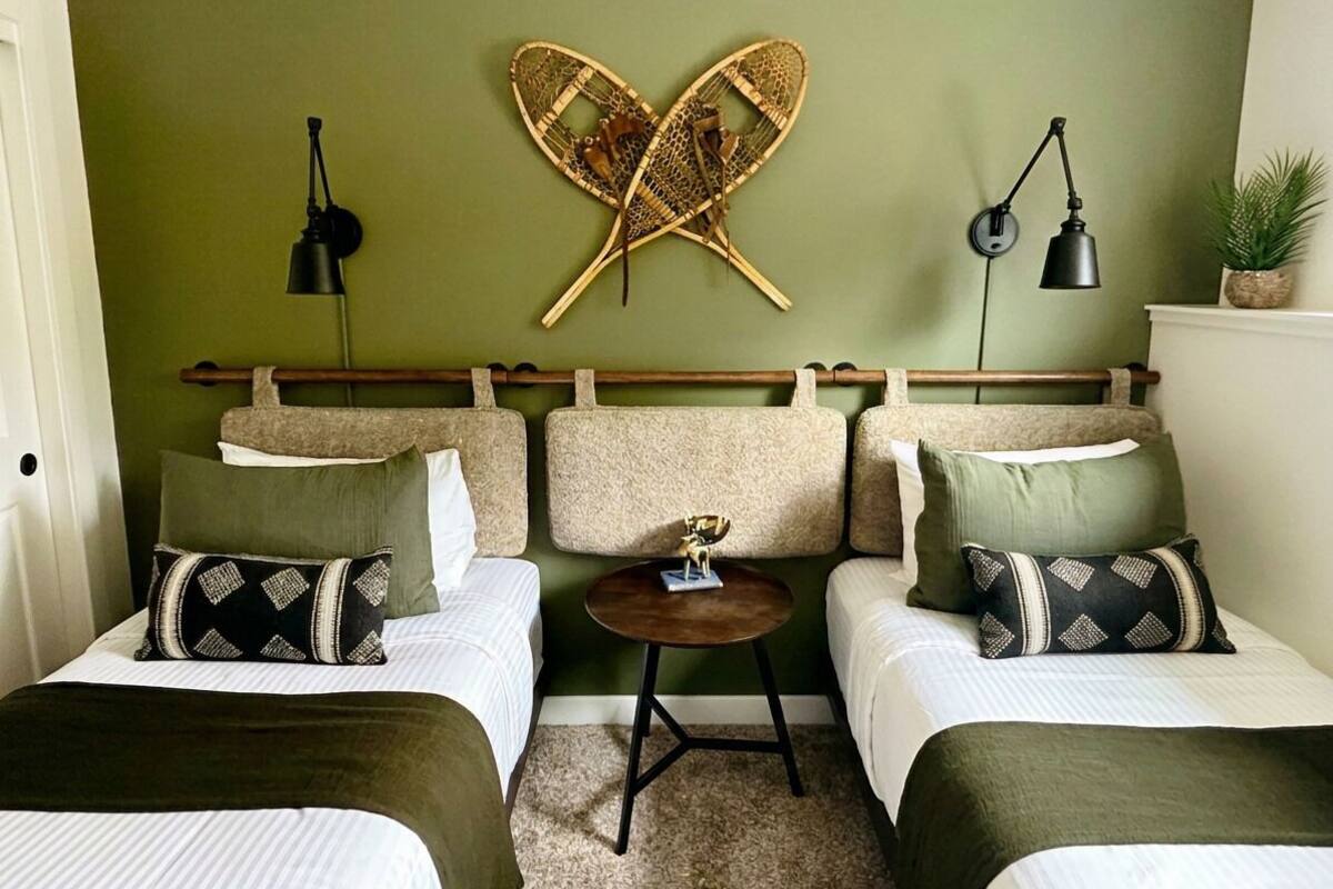 Four Bedrooms Villa 12 | Premium bedding, iron/ironing board, WiFi (free), individually decorated