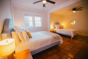 3 habitaciones, tabla de planchar con plancha y wifi gratis