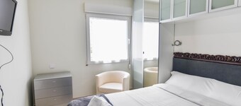 Beautiful refurbished flat on Sardinero's beach