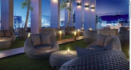 Beautiful 2/1 Luxury Condo