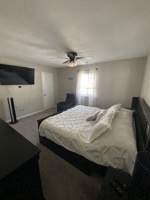4 Schlafzimmer, Bügeleisen/Bügelbrett, kostenloses WLAN