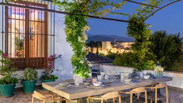 Ristorazione all'aperto