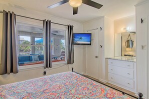 4 bedrooms, WiFi, bed sheets