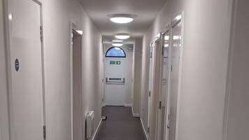 Apartment, 1 Queen Bed | Interior