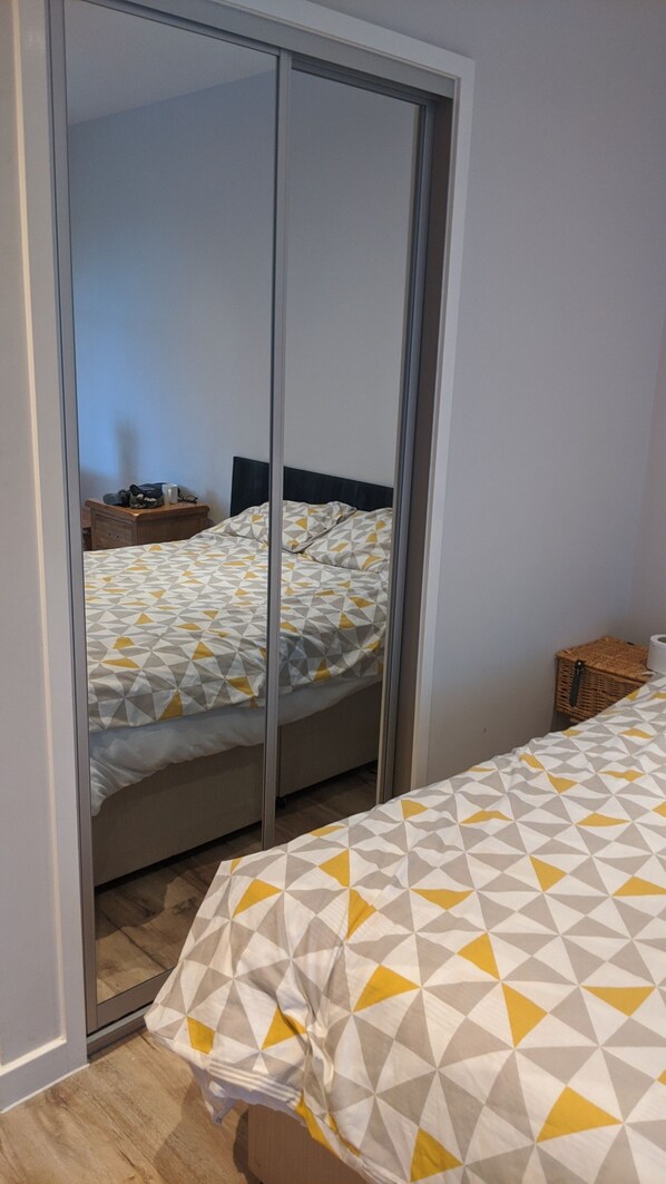 Apartamento, 1 cama de matrimonio | 1 dormitorio, wifi gratis, ropa de cama