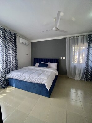4 Schlafzimmer, Bügeleisen/Bügelbrett, WLAN, Bettwäsche