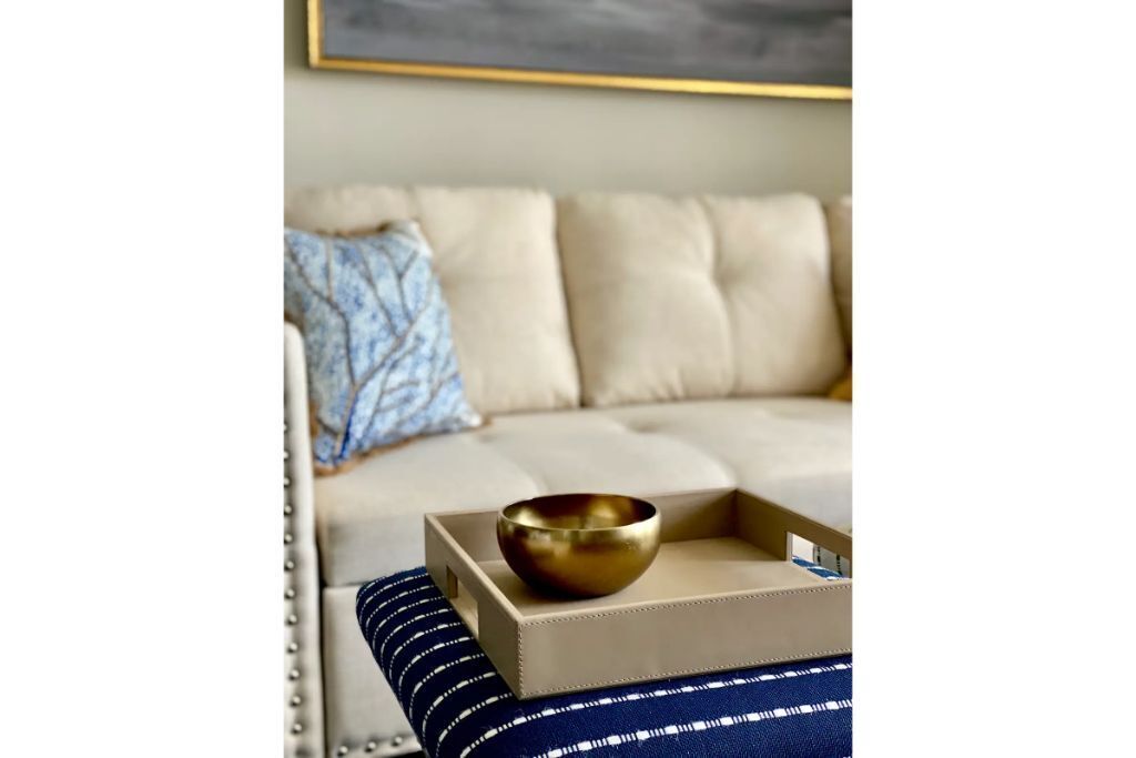 Renovated 1 BDR resort condo minutes from the beach