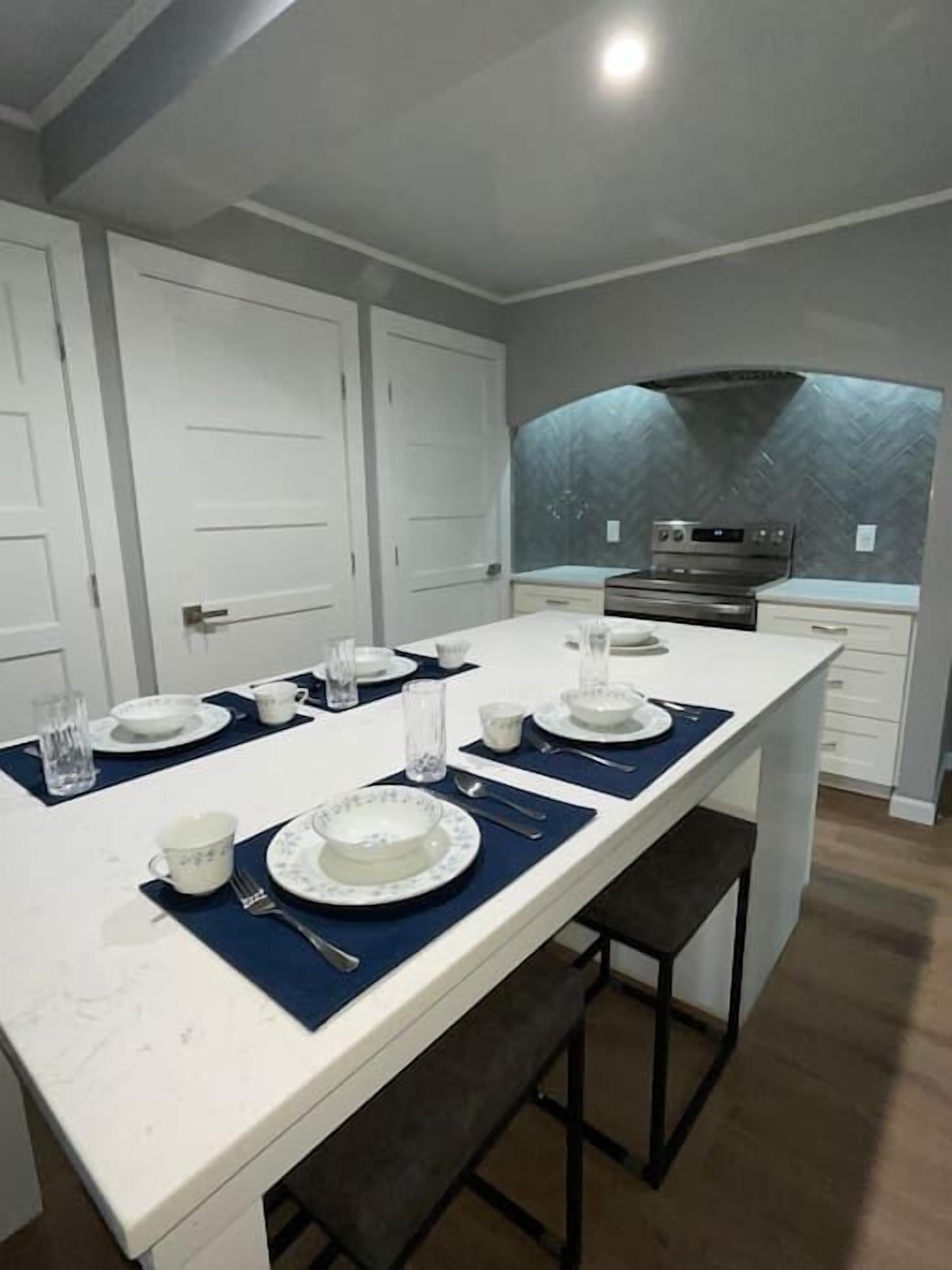 Luxury Mountain Suite - Ski/Golf/Hike/Play