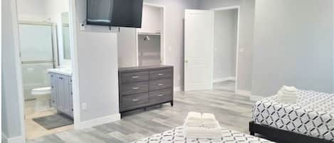 4 bedrooms, iron/ironing board, travel cot, WiFi