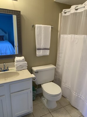 Kombinert dusj/badekar