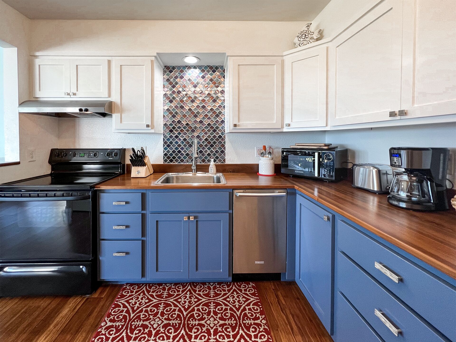 Colorful Ocean Retreat