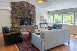 TV, fireplace, books - Relaxing Cuchara Retreat on Cucharas River w/ View (La Veta)