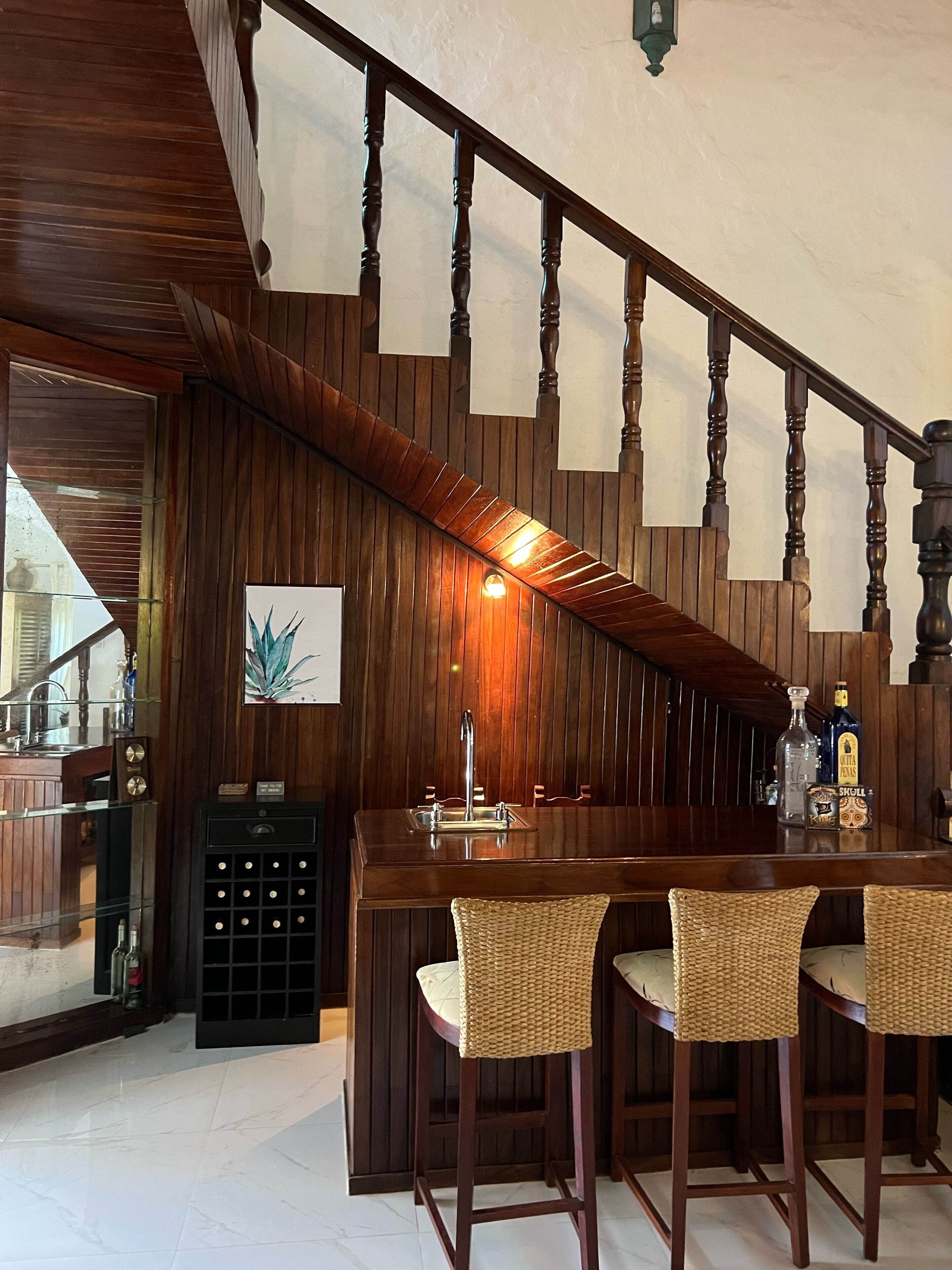 Large, Private/Gated Home in Golden Zone. Pool, Big Yard & 3 blocks to beach!