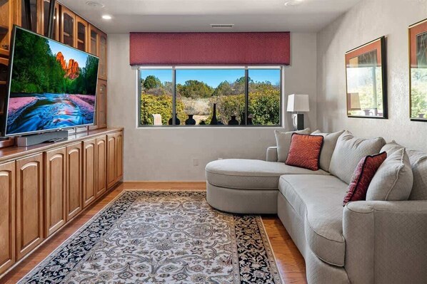 TV, fireplace, offices