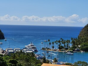 Marina - Penthouse Apartment #2/ Breathtaking Views - Minutes from the Beach - Casa Vista (Castries)