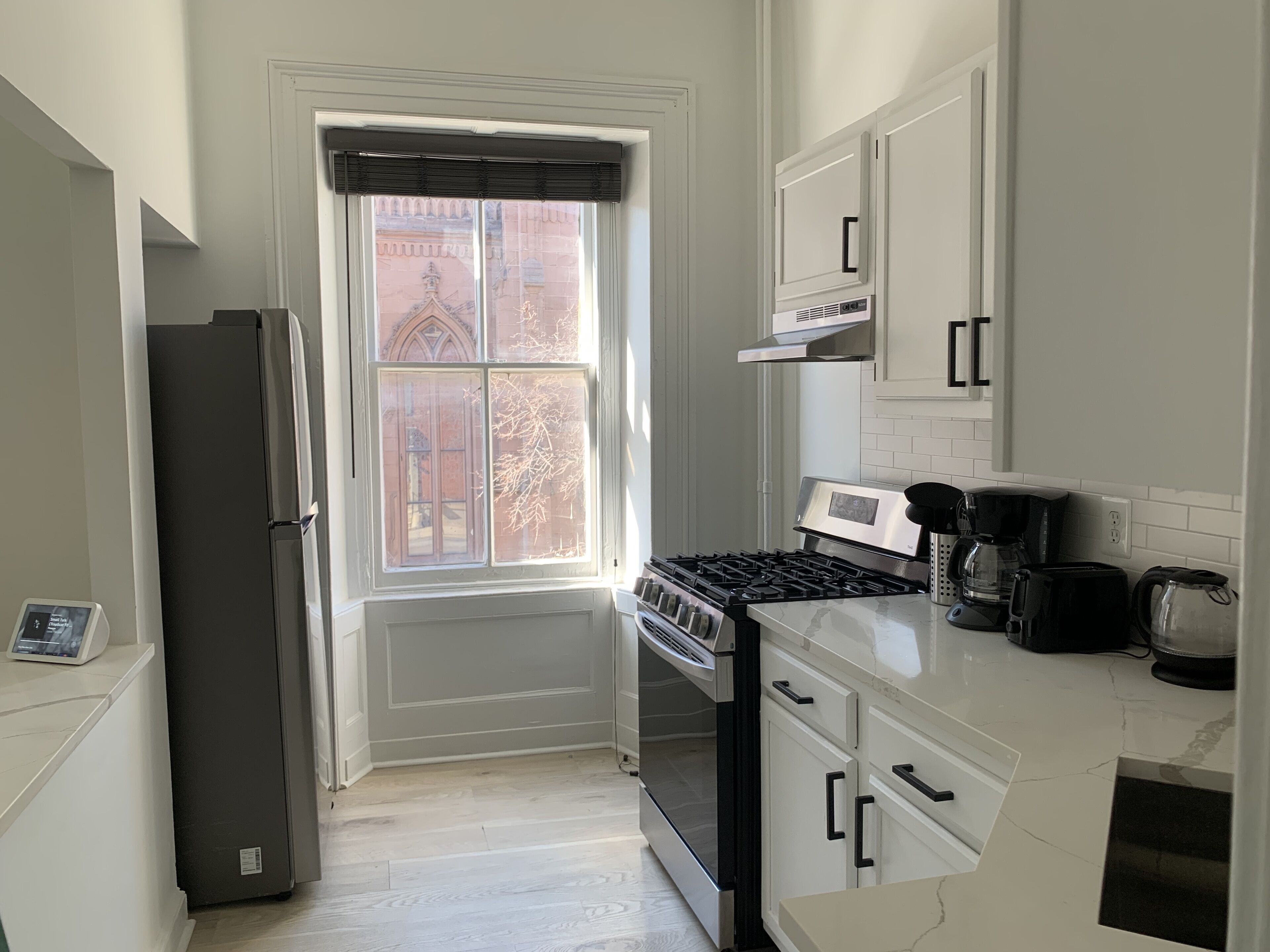 Eclectic, Bold, & Cozy 1-Bedroom Apartment in Artsy Neighborhood