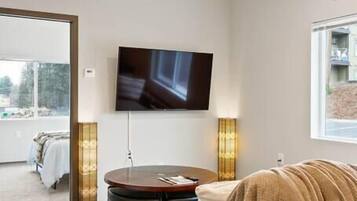 2 dormitorios, tabla de planchar con plancha, cuna de viaje y wifi