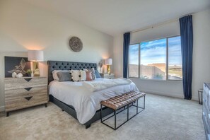 3 chambres, accès au Wi-Fi (inclus), literie fournie