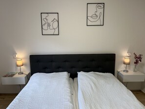 3 Schlafzimmer, Reisekinderbett, kostenloses WLAN