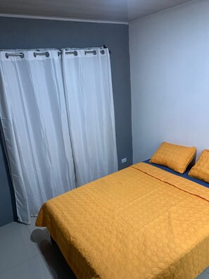 2 Schlafzimmer, kostenloses WLAN, Bettwäsche, Rollstuhlgeeignet