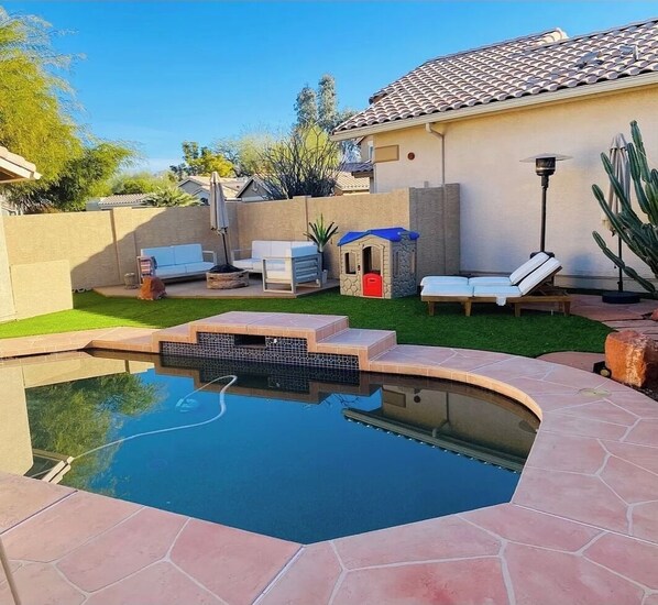 Outdoor pool, a heated pool