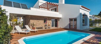 LV Premier LA2 heated pool, AC, garden, sea view