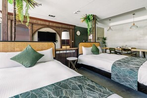 Classic Quadruple Room, Bathtub | Desk, soundproofing, free WiFi, bed sheets - Nan Nan (Kaohsiung)