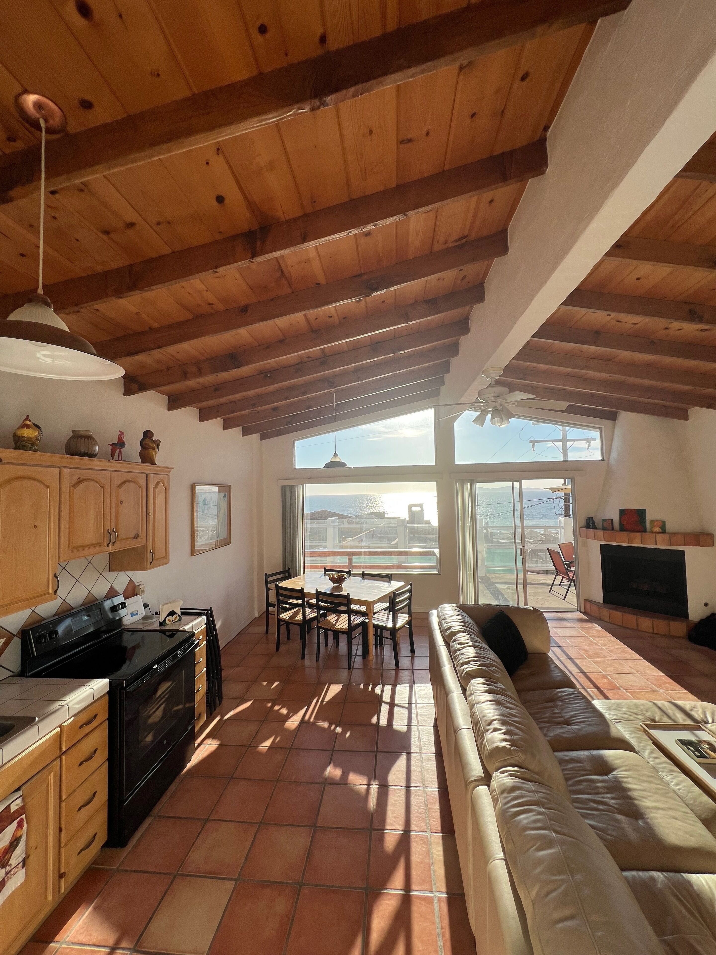 New LISTING! - Ocean view, 13min to Rosarito, Gated/Secure, Relaxing Getaway