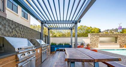 Luxe San Carlos 2BR w/ Gym, Pool & BBQ, walk to Caltrain, by Blueground