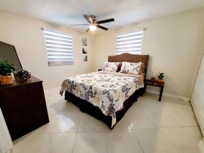 4 bedrooms, iron/ironing board, travel cot, WiFi