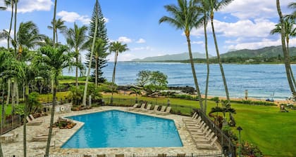 Beautiful Lae Nani - Oceanfront 2 bedroom 2 bath condo with AC