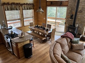 Smart TV, fireplace, DVD player