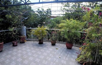 4 bedroom house 15 minutes drive to Villa Escudero