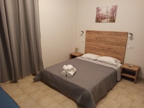 1 bedroom, iron/ironing board, Internet, bed sheets - Summer Desire - One bedroom Apartment with Sea View (Kavos)