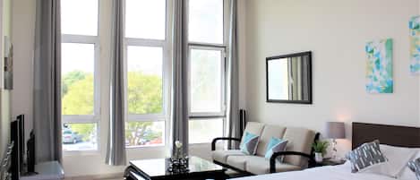 Studio | In-room safe, individually decorated, individually furnished