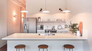 Apartment, 1 Bedroom | Private kitchen