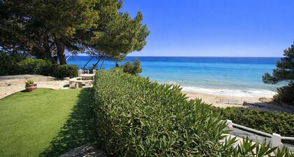 Villa Margarita Seaview by Parc Mont-roig