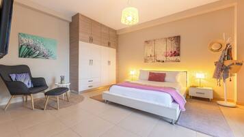 1 chambre, coffres-forts dans les chambres, fer et planche Ă repasser