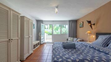 3 slaapkamers, gratis wifi, beddengoed, rolstoeltoegankelijk