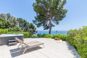 Terrace/patio - Villa 'Casa Viviana' with Sea View, Pool, Wi-Fi, Balcony, Terrace & Garden (Moraira)