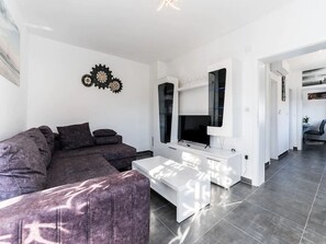 Villa (Two Bedroom Villa with swimming pool) | Interior